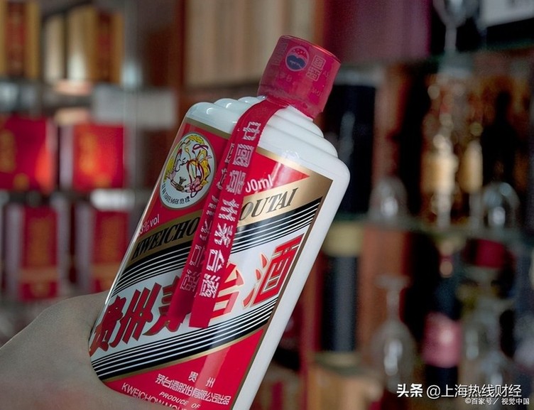 茅臺(tái)還會(huì)繼續(xù)上漲嗎？深度解析白酒市場(chǎng)趨勢(shì)與未來(lái)發(fā)展前景，茅臺(tái)未來(lái)走勢(shì)預(yù)測(cè)，深度解析白酒市場(chǎng)趨勢(shì)與未來(lái)發(fā)展前景探討。