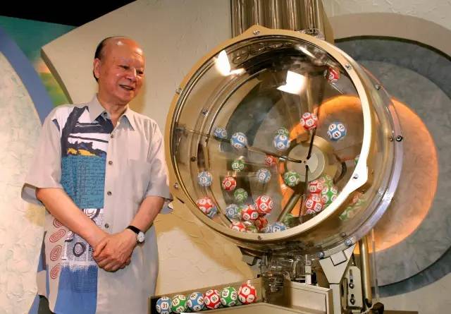 香港彩票最近五十期開獎號碼分析與預(yù)測，香港彩票最近五十期開獎號碼分析與預(yù)測報告揭秘！