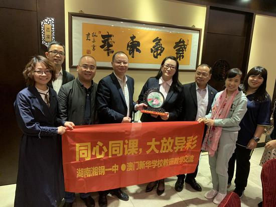 新澳門一肖一特一中背后的犯罪問題探討，澳門犯罪現(xiàn)象揭秘，一肖一特一中背后的犯罪問題探討